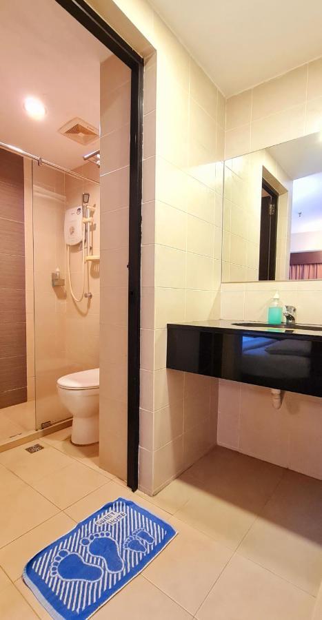 Pp Hotel By Moxy Джордж Таун Екстериор снимка